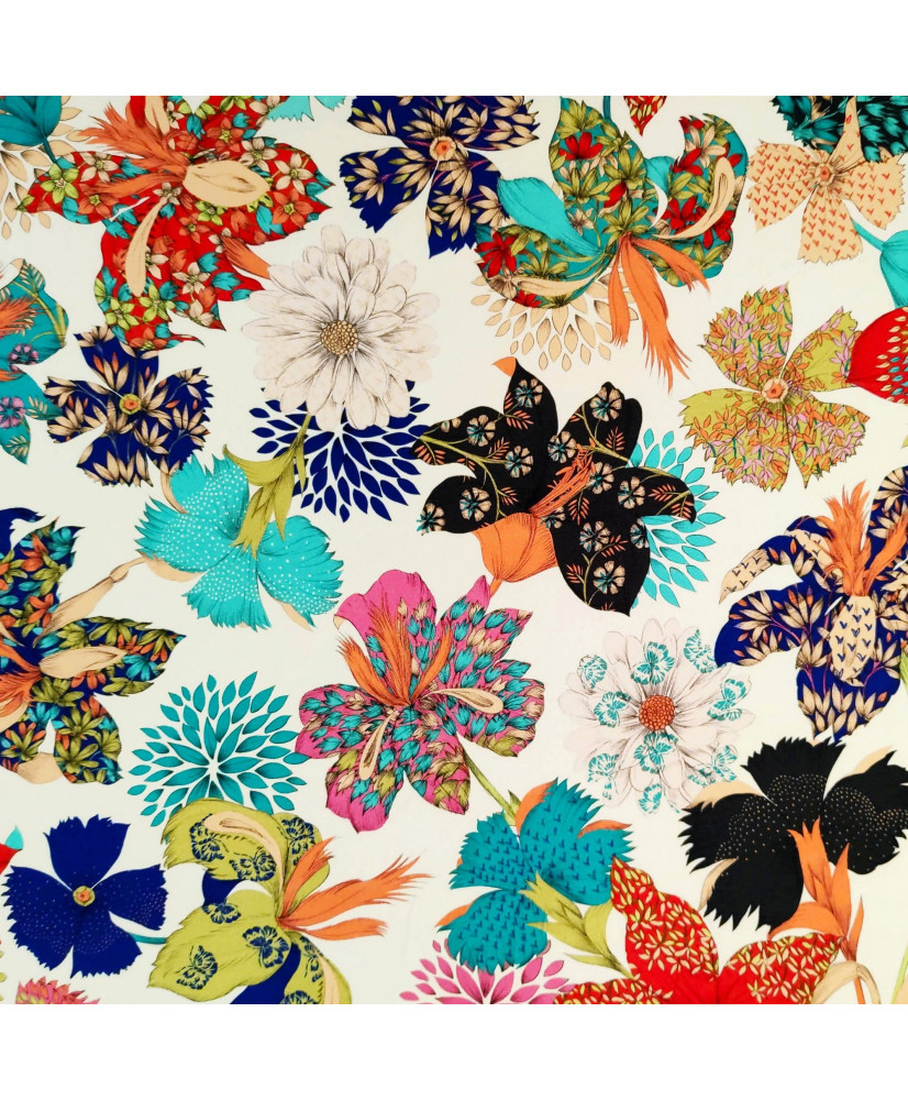 Kimono FLOWERS fond crème Kimono FLOWERS fond crème