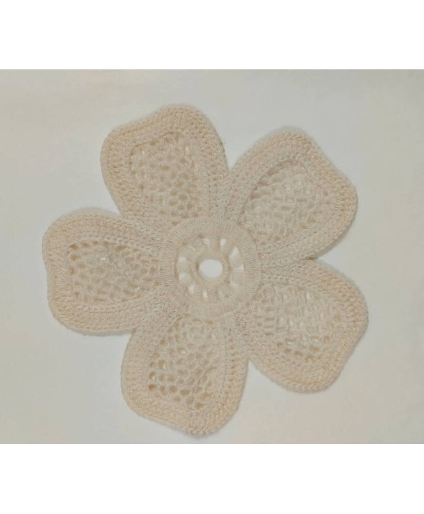 copy of Fleur Bohème en Crochet Écru-Modèle 1