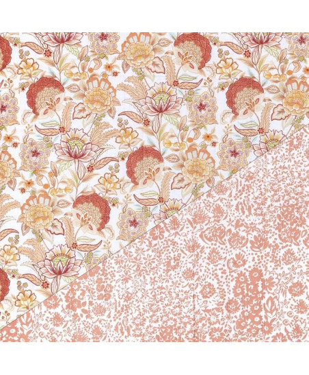 issu matelassé réversible 100% coton avec motif fleurs bloc-print or et corail d'un côté et motif floral corail de l'autre.