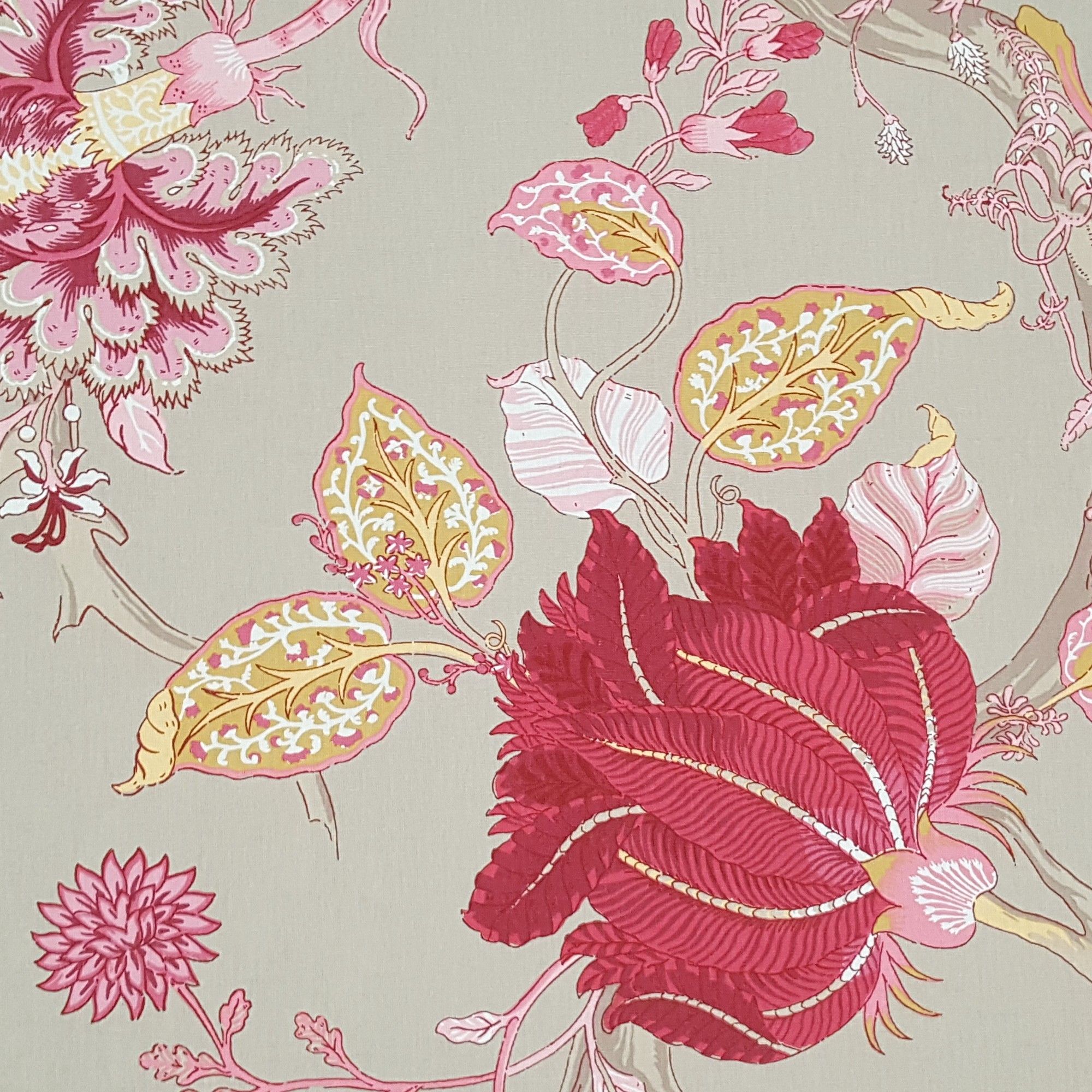 Tissu Toile De Jouy Bouchara La toile de Jouy Darjeeling est idéal pour votre décoration d'intérieur.